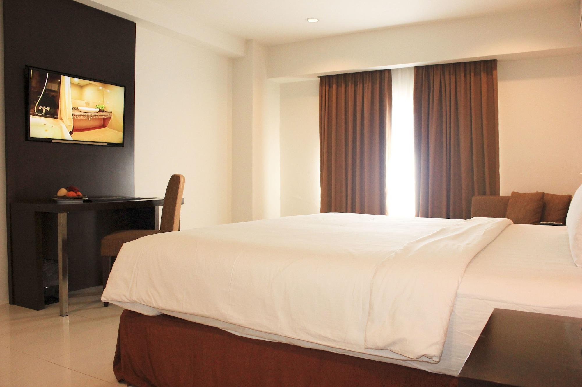 Grand Asia Hotel Makasar Zewnętrze zdjęcie