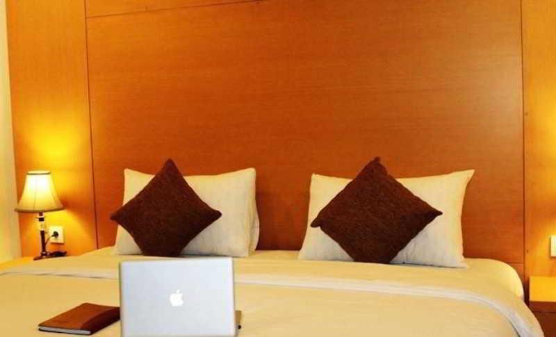 Grand Asia Hotel Makasar Zewnętrze zdjęcie